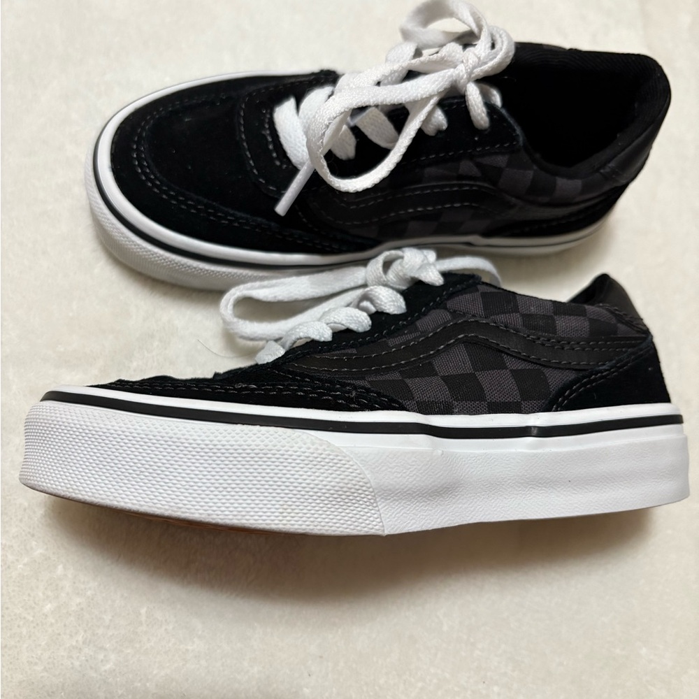 Checkered Vans - Picture 2 of 8